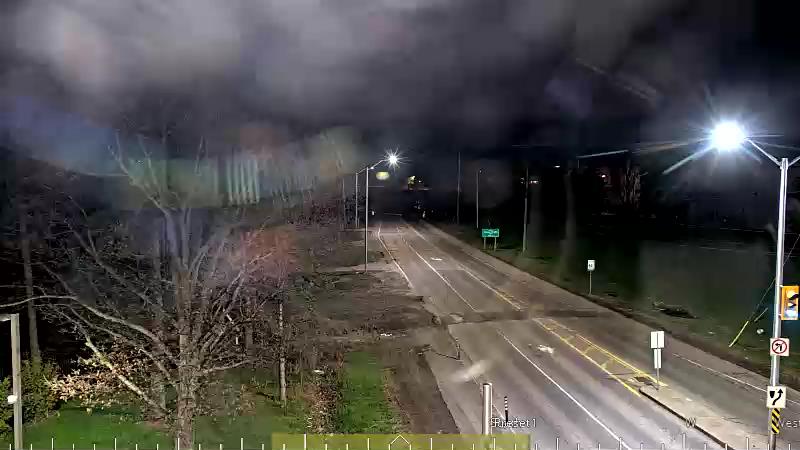 Traffic camera image at 2025-05-09 08:36:42