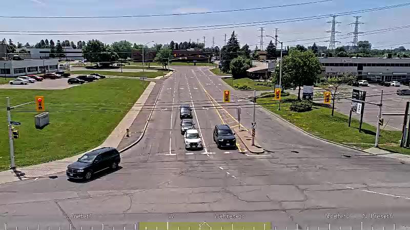 Traffic camera image at 2025-06-30 18:06:22