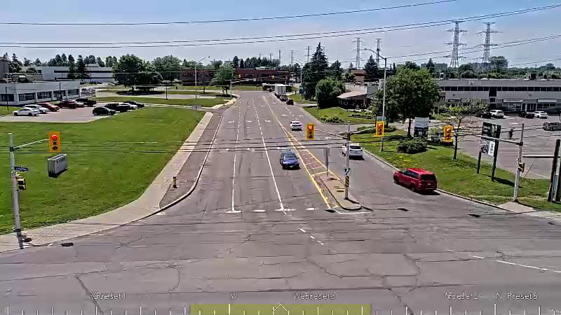 Traffic camera image at 2025-06-30 18:21:26