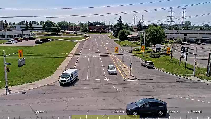 Traffic camera image at 2025-06-30 18:31:27