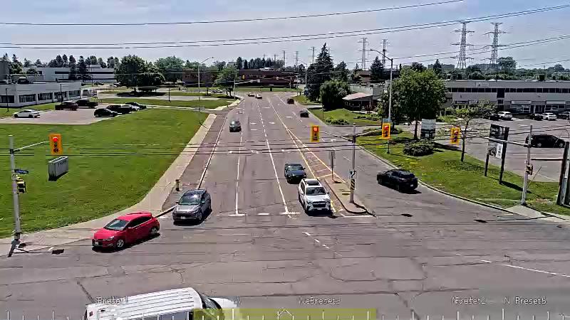 Traffic camera image at 2025-06-30 18:46:36