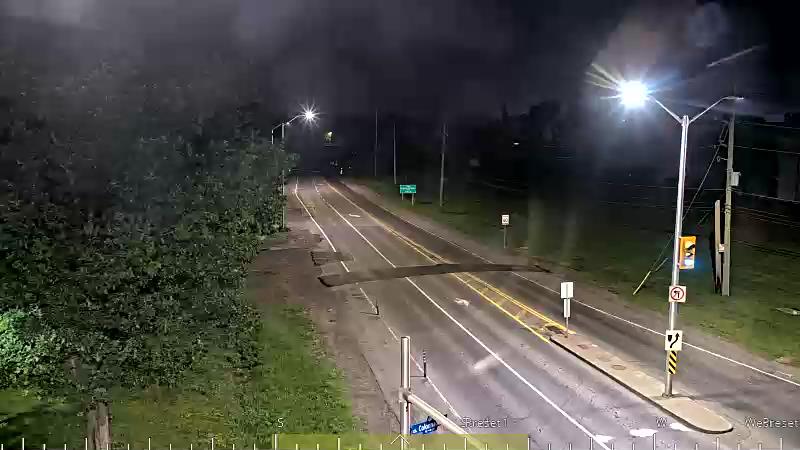 Traffic camera image at 2025-07-03 04:37:57