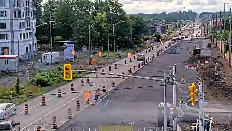 Traffic camera image at 2025-08-24 14:21:24