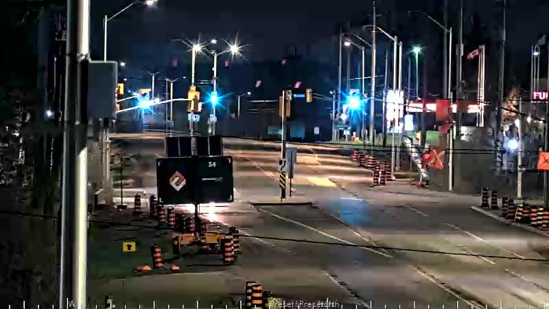 Traffic camera image at 2025-05-09 07:01:02