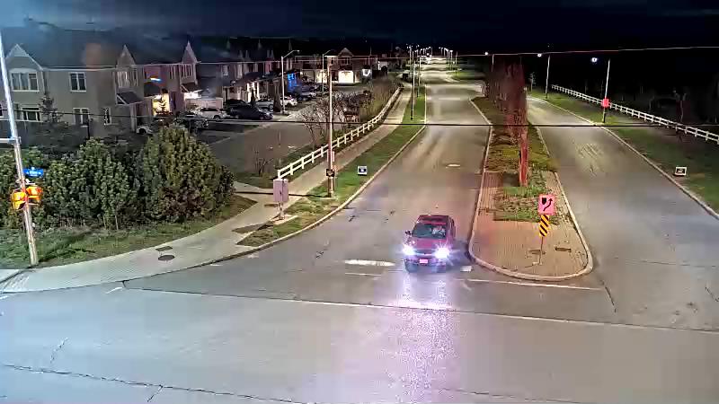 Traffic camera image at 2025-05-09 05:56:01