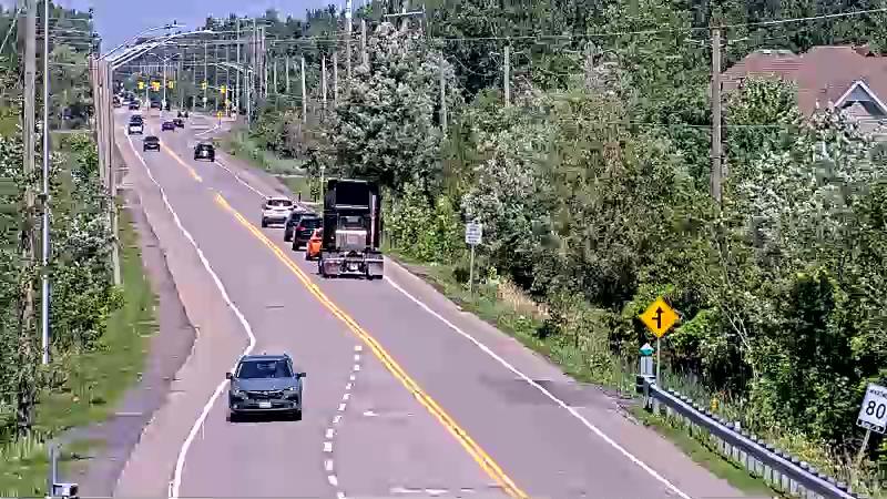 Traffic camera image at 2025-06-30 16:11:36