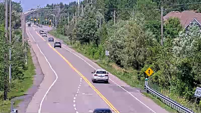 Traffic camera image at 2025-06-30 17:26:42
