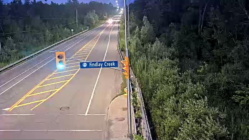 Traffic camera image at 2025-07-31 01:06:31