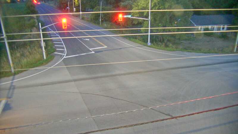 Traffic camera image at 2025-08-25 00:20:14
