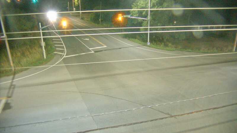 Traffic camera image at 2025-08-25 02:40:11