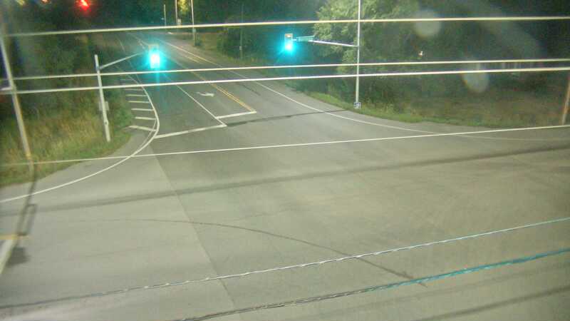 Traffic camera image at 2025-08-25 04:10:15