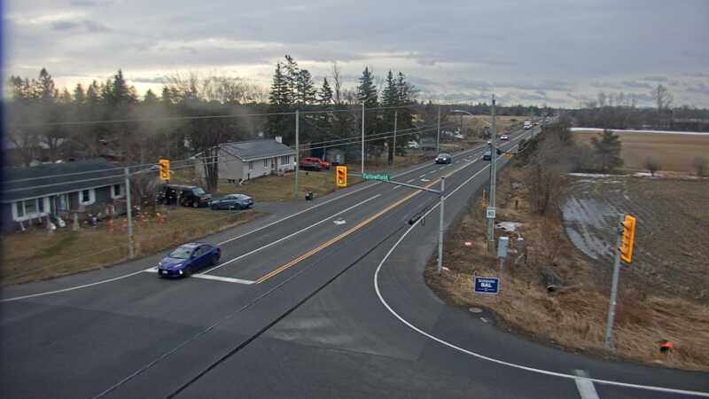 Traffic camera image at 2025-03-25 12:30:11