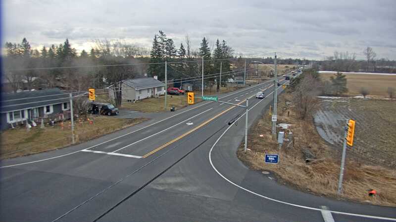 Traffic camera image at 2025-03-25 12:36:52