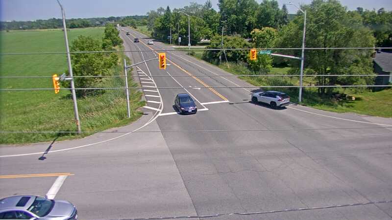Traffic camera image at 2025-06-30 17:05:21