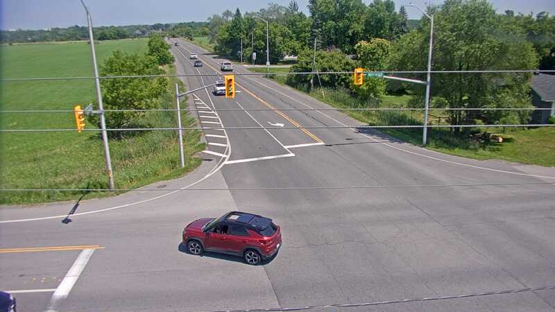 Traffic camera image at 2025-06-30 17:25:23