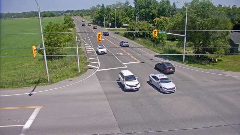 Traffic camera image at 2025-06-30 17:36:48