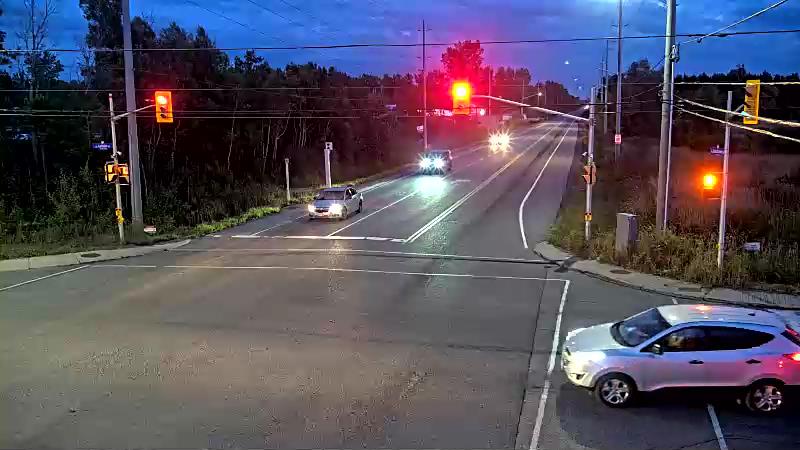Traffic camera image at 2025-08-25 00:21:15