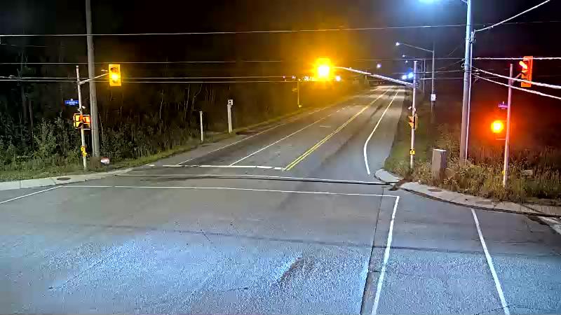 Traffic camera image at 2025-08-25 02:41:18