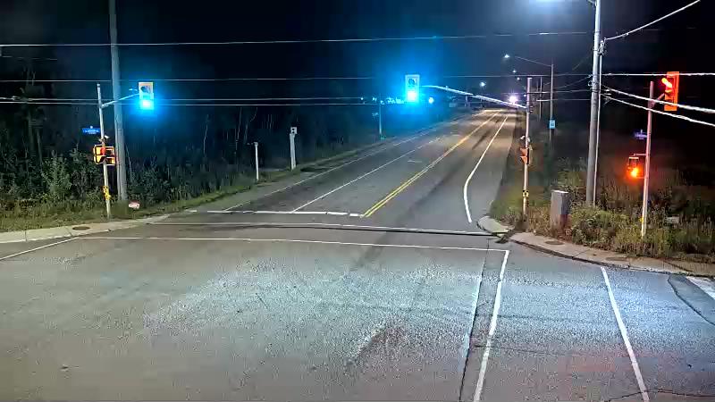 Traffic camera image at 2025-08-25 03:21:16
