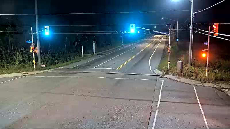 Traffic camera image at 2025-08-25 04:01:25