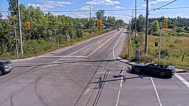 Traffic camera image at 2025-09-14 18:36:25