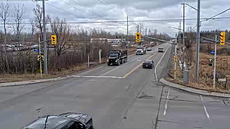 Traffic camera image at 2025-03-25 15:40:59