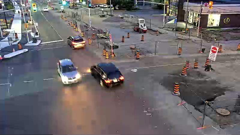 Traffic camera image at 2025-08-25 00:16:22