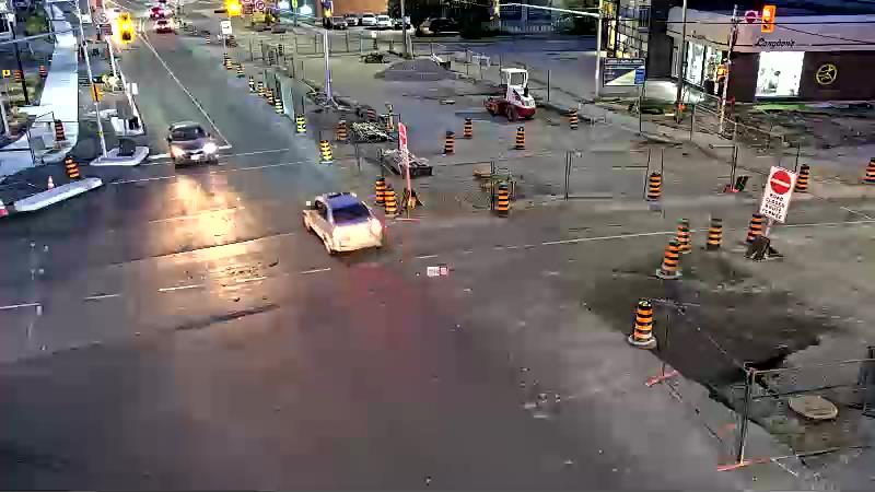 Traffic camera image at 2025-08-25 00:21:15