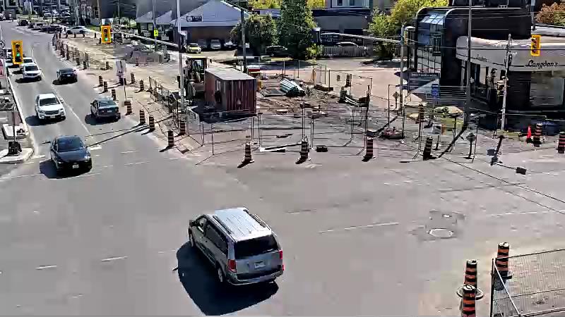 Traffic camera image at 2025-09-14 17:56:37