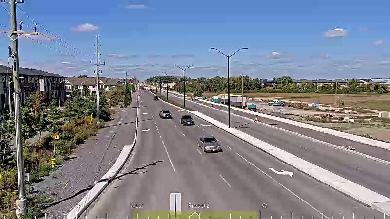 Traffic camera image at 2025-09-14 17:36:28