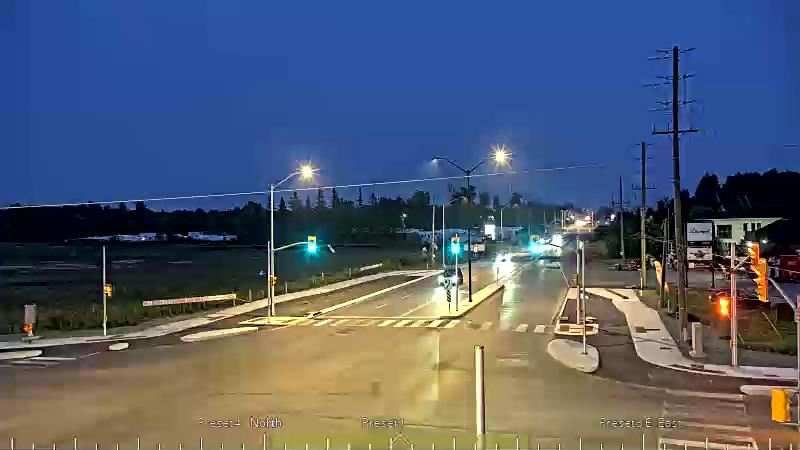 Traffic camera image at 2025-07-31 01:01:19