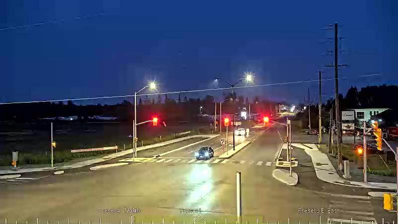 Traffic camera image at 2025-07-31 01:06:32