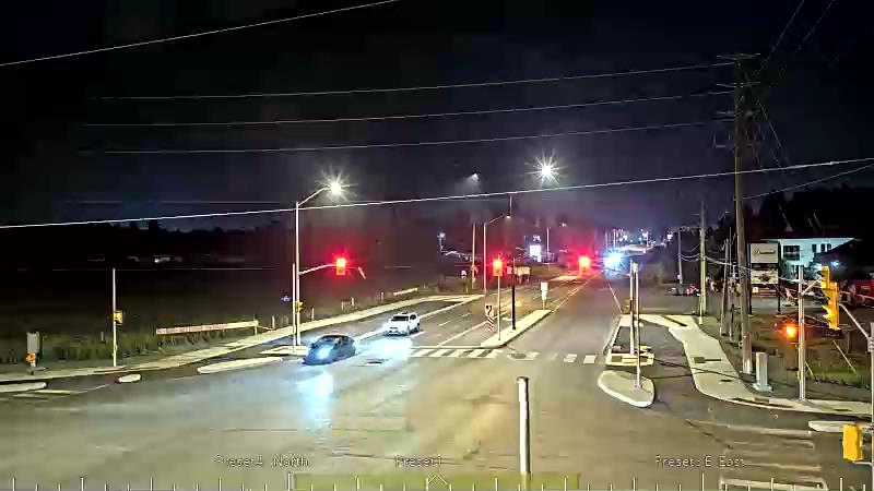 Traffic camera image at 2025-07-31 01:36:30