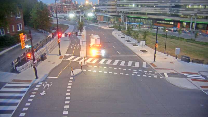Traffic camera image at 2025-09-01 10:06:14