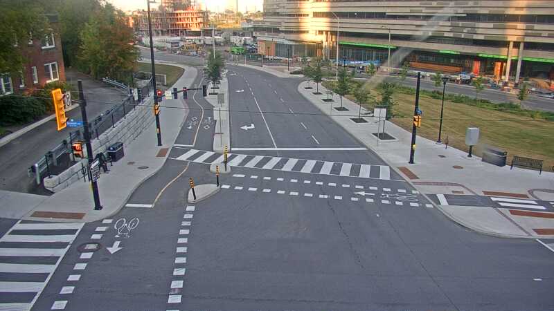 Traffic camera image at 2025-09-01 11:11:18