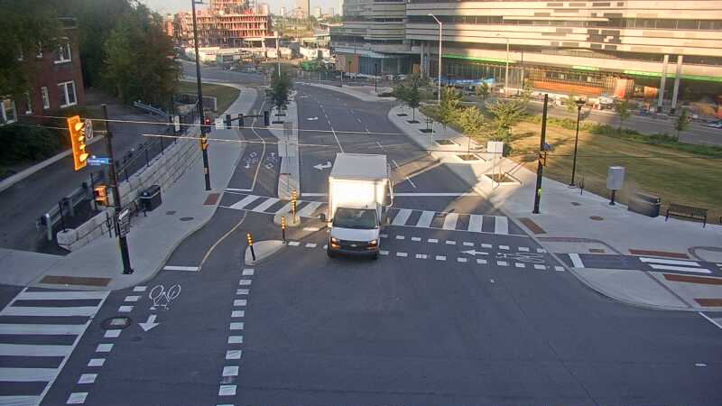 Traffic camera image at 2025-09-01 11:51:23