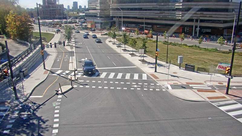 Traffic camera image at 2025-09-14 18:06:38