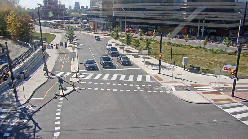 Traffic camera image at 2025-09-14 18:21:25