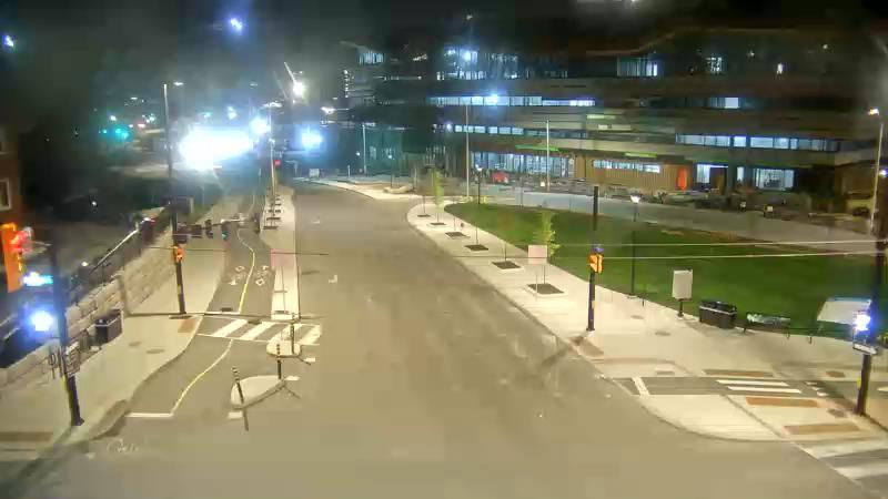Traffic camera image at 2025-05-09 06:56:10