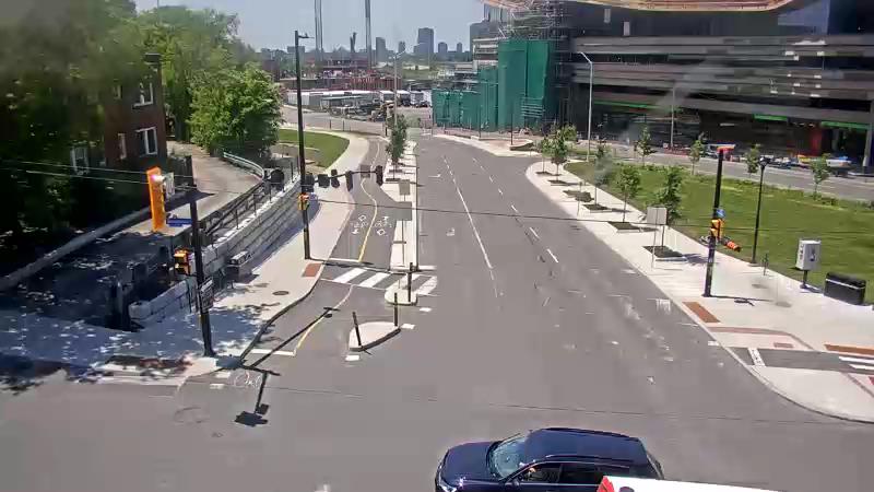 Traffic camera image at 2025-06-30 16:56:22