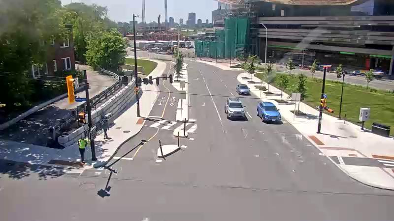 Traffic camera image at 2025-06-30 17:26:43