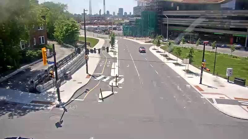 Traffic camera image at 2025-06-30 17:56:33