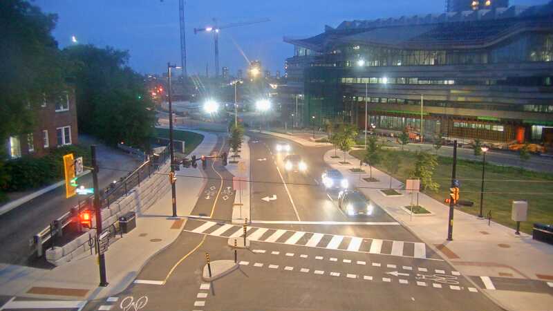 Traffic camera image at 2025-07-06 01:21:17