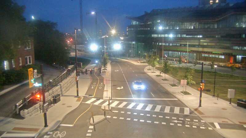 Traffic camera image at 2025-07-06 01:31:26