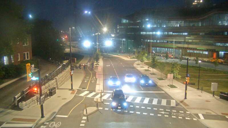 Traffic camera image at 2025-07-06 01:46:21