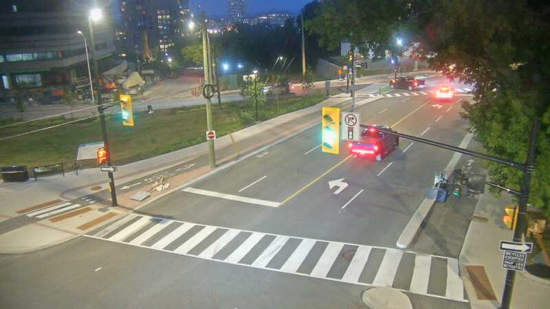 Traffic camera image at 2025-07-31 01:06:32