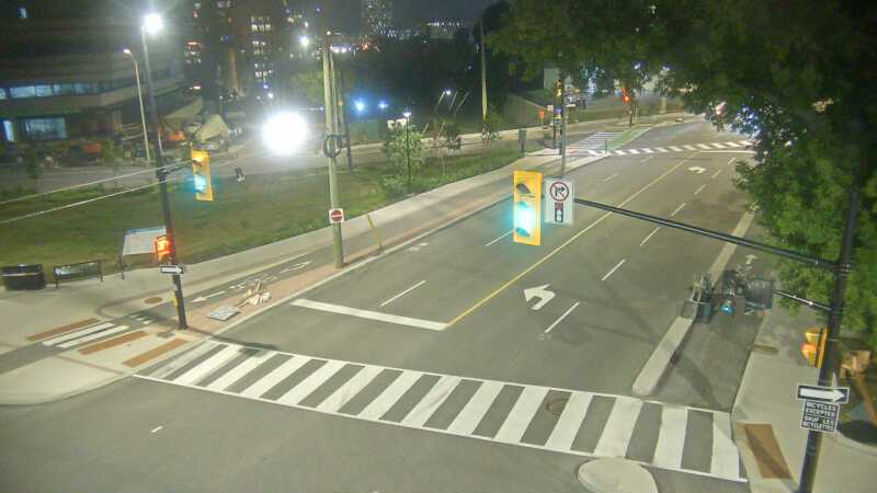 Traffic camera image at 2025-07-31 02:01:12