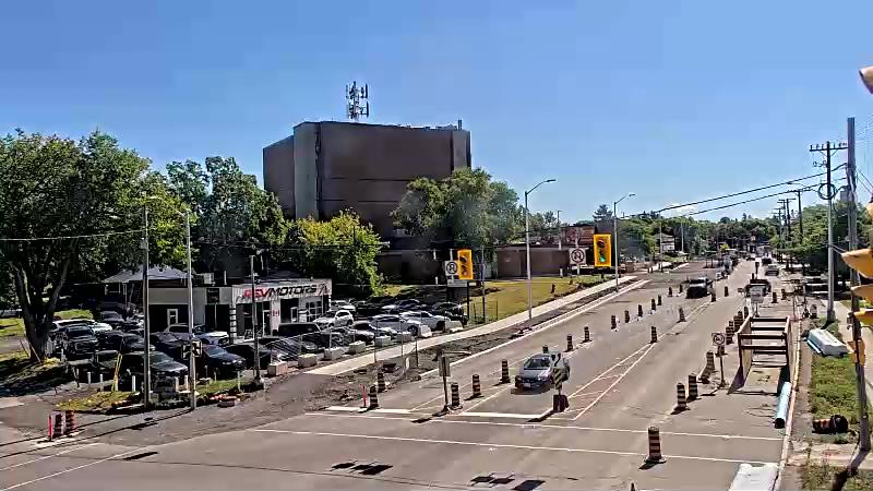 Traffic camera image at 2025-08-31 15:51:22
