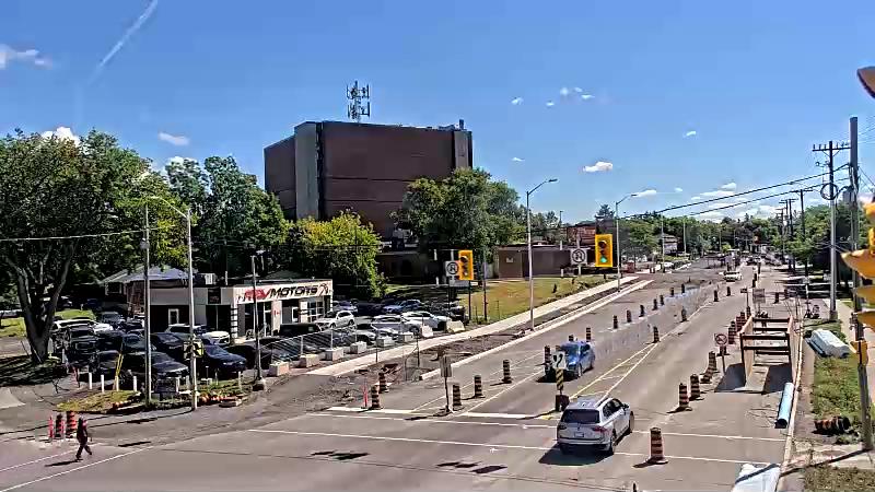 Traffic camera image at 2025-08-31 16:51:28