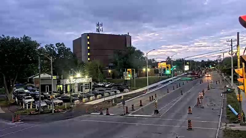 Traffic camera image at 2025-09-07 10:21:19
